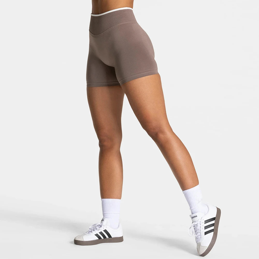 Women Seamless Yoga Shorts Scrunch Butt Gym Shorts Workout Short Leggings Running Fitness Tights White Waist Sports Shorts